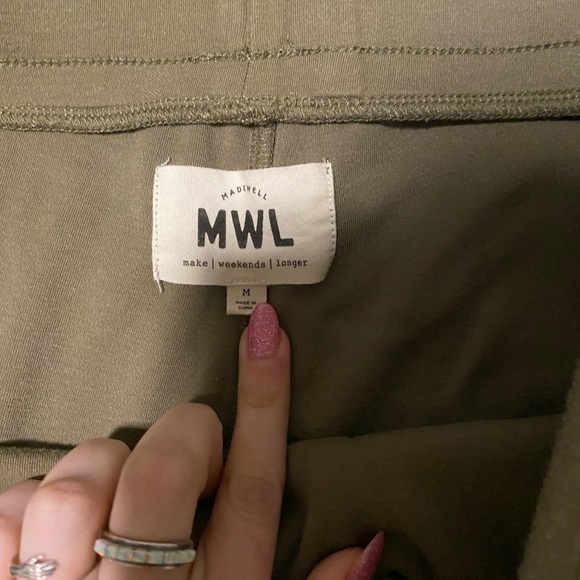 Madewell Joggers - Picture 4 of 6